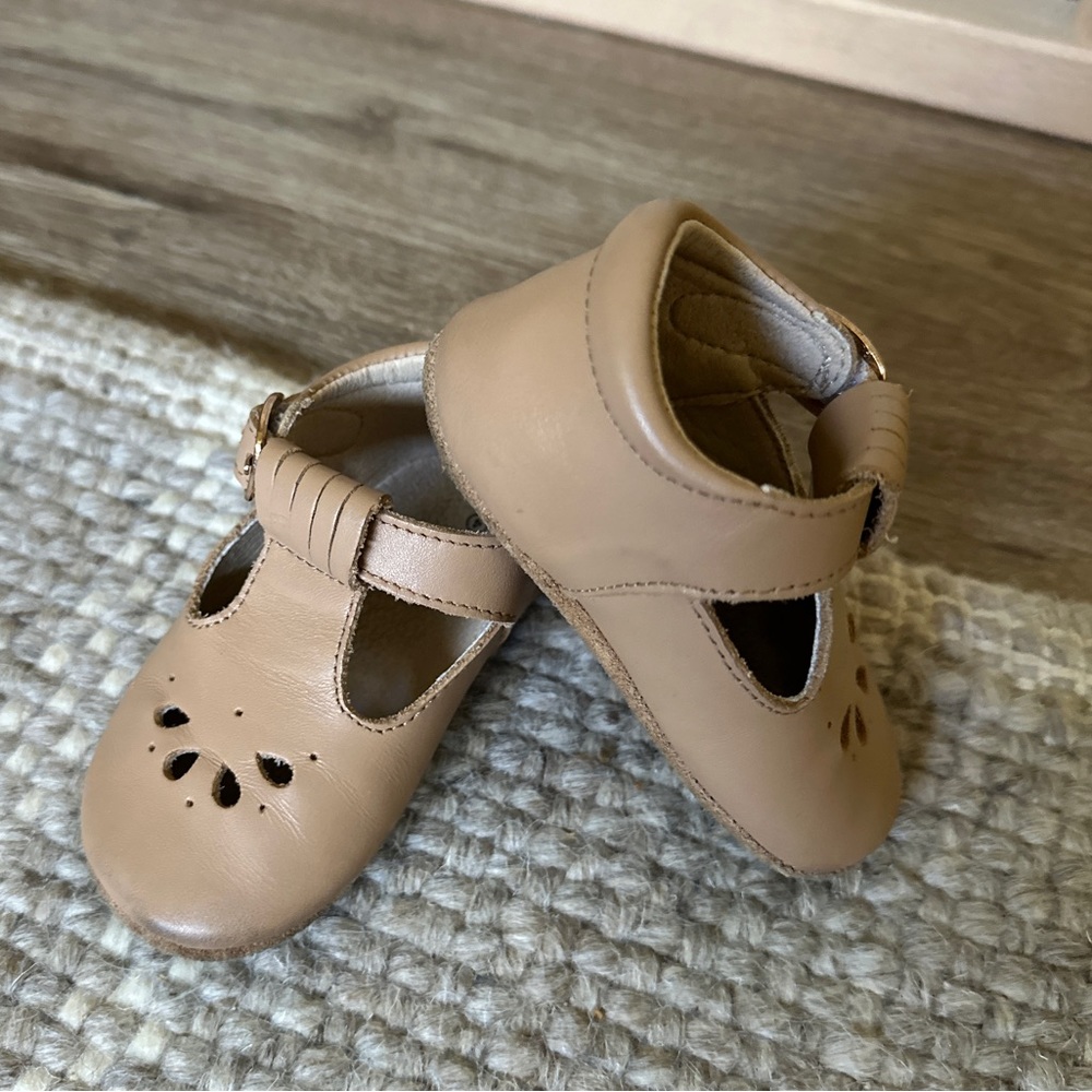 Hummingbird Leather baby shoes